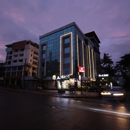 Royal Plaza Suites By Rak Rooms, Mangaluru Esterno foto