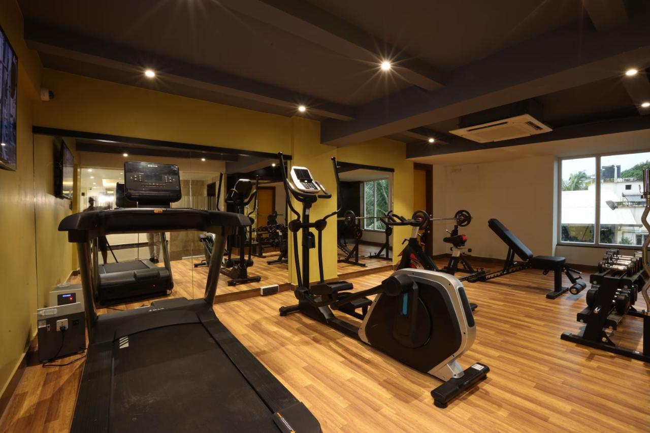 Royal Plaza Suites By Rak Rooms, Mangaluru Esterno foto