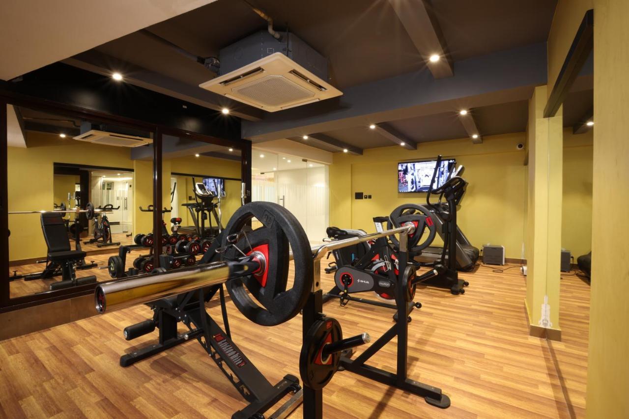 Royal Plaza Suites By Rak Rooms, Mangaluru Esterno foto