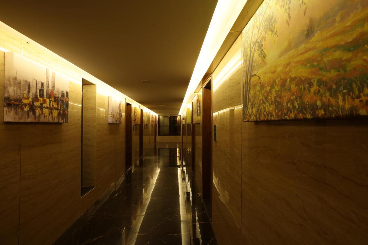 Royal Plaza Suites By Rak Rooms, Mangaluru Esterno foto
